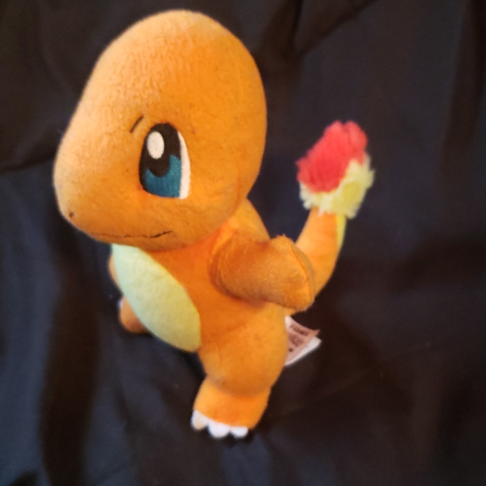Two Charmander stuffy's - Picture 4 of 4